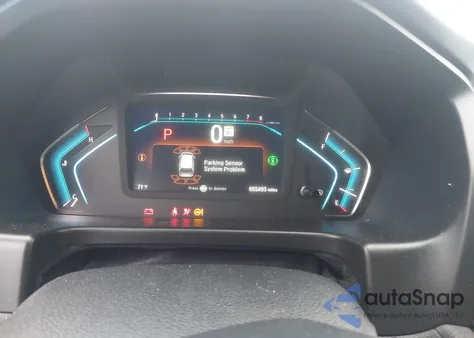 2022 Honda Odyssey Touring z USA, uszkodzony, nr VIN 5FNRL6H8XNB043345